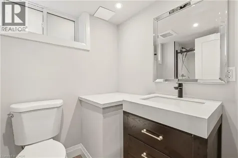 99 Byron Avenue Stoney Creek ON L8J 2T2