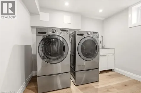 99 Byron Avenue Stoney Creek ON L8J 2T2