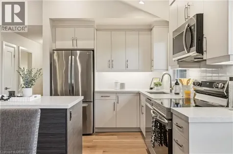 99 Byron Avenue Stoney Creek ON L8J 2T2