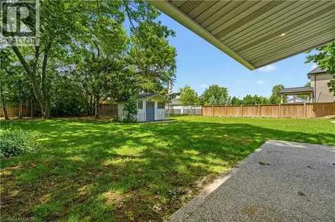 99 Byron Avenue Stoney Creek ON L8J 2T2
