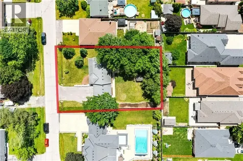 99 Byron Avenue Stoney Creek ON L8J 2T2