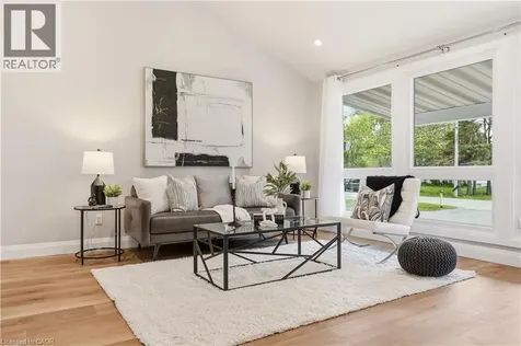 99 Byron Avenue Stoney Creek ON L8J 2T2