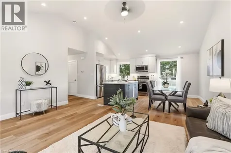 99 Byron Avenue Stoney Creek ON L8J 2T2