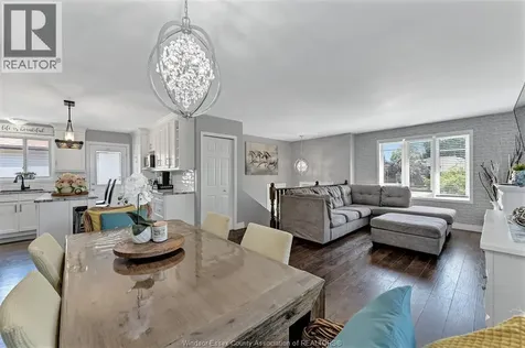 752 Helena Crescent Belle River ON N8L 0L1