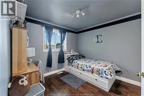 752 Helena Crescent Belle River ON N8L 0L1