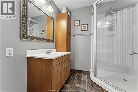 752 Helena Crescent Belle River ON N8L 0L1