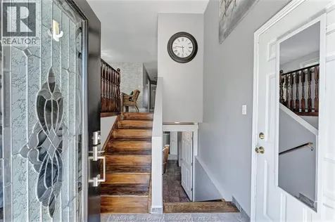 752 Helena Crescent Belle River ON N8L 0L1