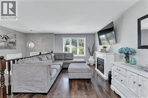 752 Helena Crescent Belle River ON N8L 0L1