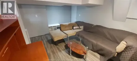 588 Irvine Avenue Windsor ON N8X 2T2