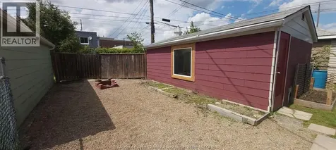 588 Irvine Avenue Windsor ON N8X 2T2