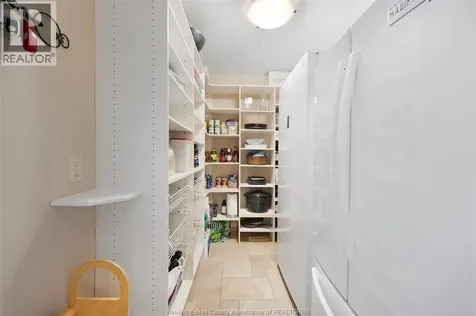 1740 Caille Avenue Lakeshore ON N8L 0J5