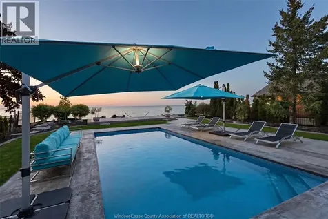 1740 Caille Avenue Lakeshore ON N8L 0J5