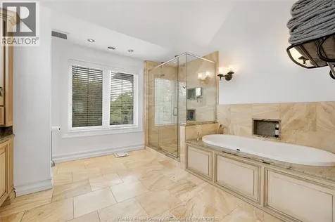 1740 Caille Avenue Lakeshore ON N8L 0J5