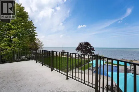 1740 Caille Avenue Lakeshore ON N8L 0J5