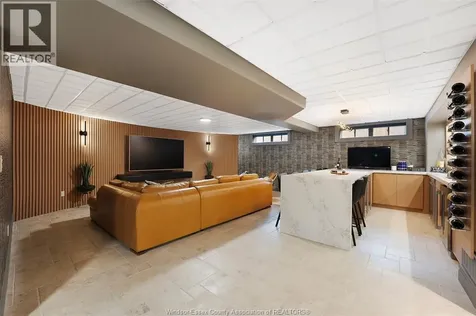 1740 Caille Avenue Lakeshore ON N8L 0J5