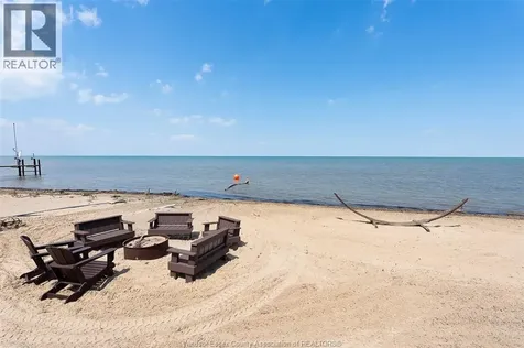 1740 Caille Avenue Lakeshore ON N8L 0J5