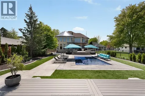 1740 Caille Avenue Lakeshore ON N8L 0J5