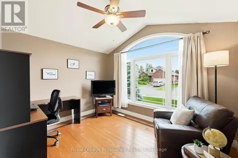 13 Algonquin Avenue Brighton ON K0K 1H0