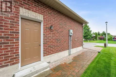 13 Algonquin Avenue Brighton ON K0K 1H0