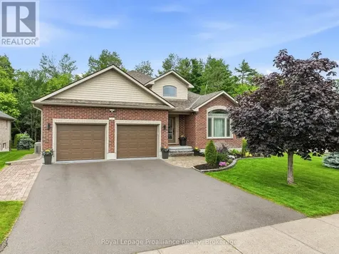 13 Algonquin Avenue Brighton ON K0K 1H0