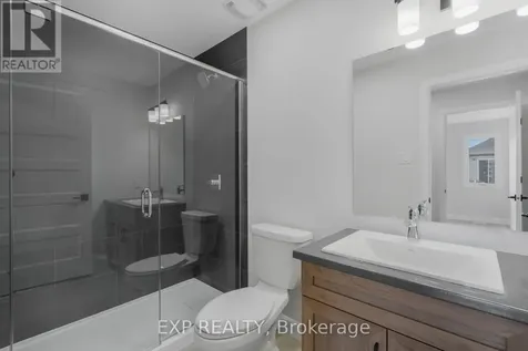 995 Katia Street The Nation ON K0A 2M0