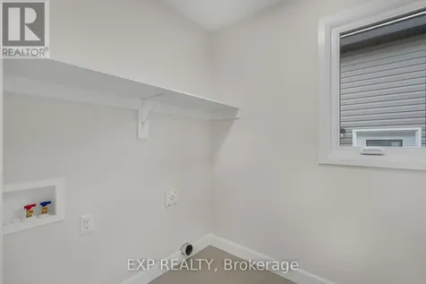 995 Katia Street The Nation ON K0A 2M0