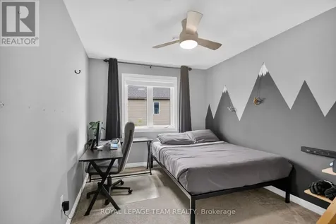 111 Hawkeswood Drive Ottawa ON K4M 0C1