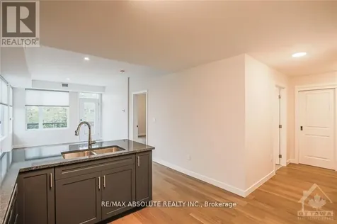 5992 Hazeldean Road Ottawa ON K2S 1B9