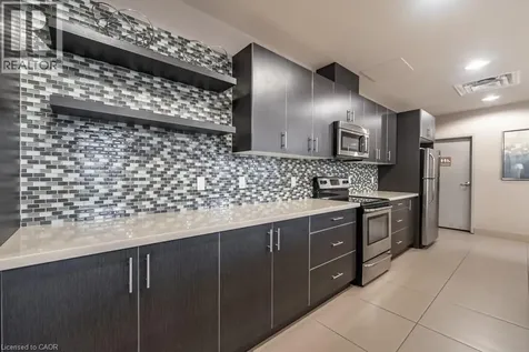 90 Charlton Avenue West Hamilton ON L8P 2C3