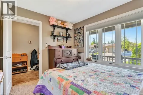 25 Clayton Street Mitchell ON N0K 1N0