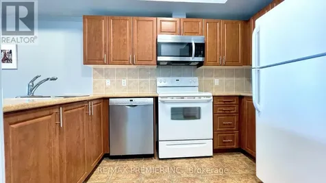 234 Rideau Street Ottawa ON K1N 0A9