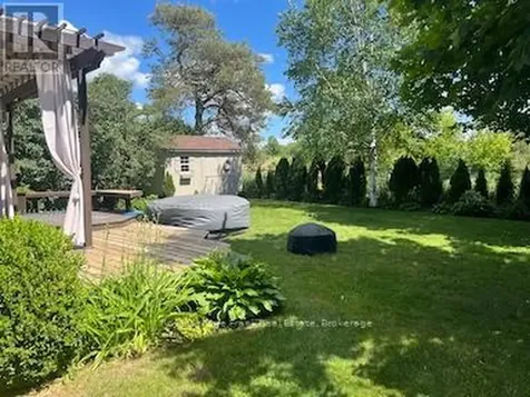15 Enzo Crescent Uxbridge ON L9P 1M2