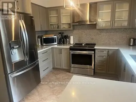 15 Enzo Crescent Uxbridge ON L9P 1M2