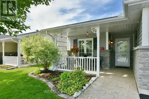 12 New York Avenue Wasaga Beach ON L9Z 3A8