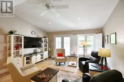 12 New York Avenue Wasaga Beach ON L9Z 3A8