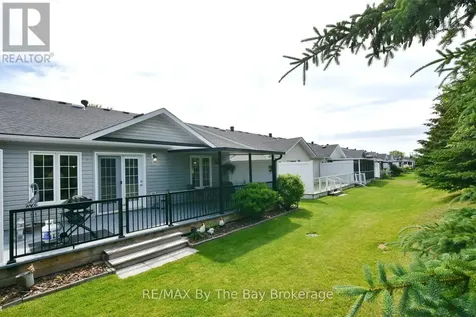 12 New York Avenue Wasaga Beach ON L9Z 3A8