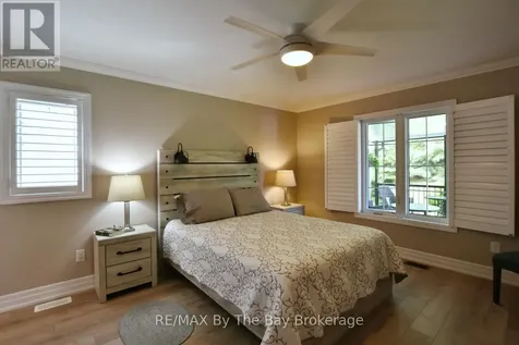 12 New York Avenue Wasaga Beach ON L9Z 3A8