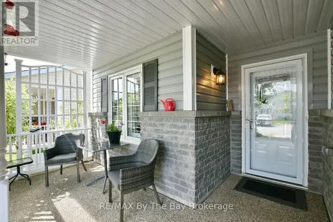 12 New York Avenue Wasaga Beach ON L9Z 3A8