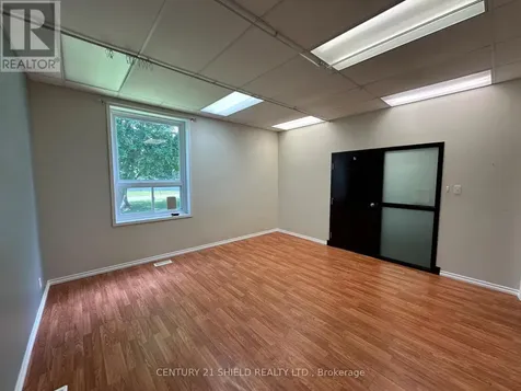 305 Baldwin Avenue Cornwall ON K6H 4J6