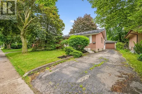 87 Cassino Avenue Guelph (st. George's) ON N1E 2J4