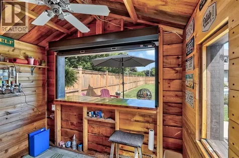 12311 Verdant Court Tecumseh ON N9K 1B4
