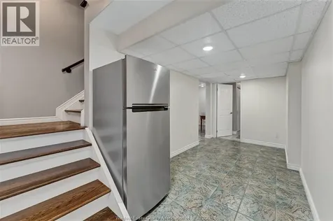 12311 Verdant Court Tecumseh ON N9K 1B4