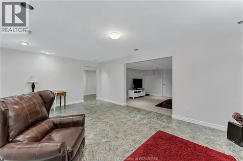12311 Verdant Court Tecumseh ON N9K 1B4