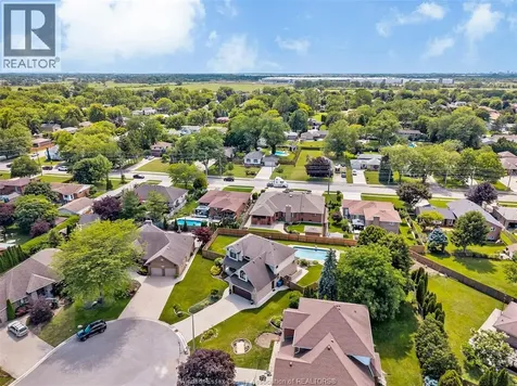 12311 Verdant Court Tecumseh ON N9K 1B4