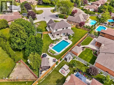 12311 Verdant Court Tecumseh ON N9K 1B4