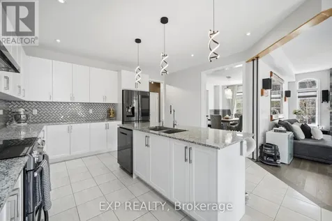 13 Arksey Street Whitby ON L1P 0G5