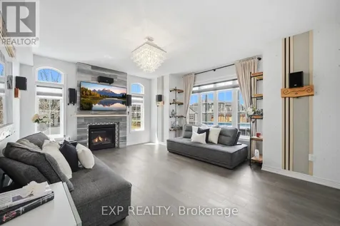 13 Arksey Street Whitby ON L1P 0G5