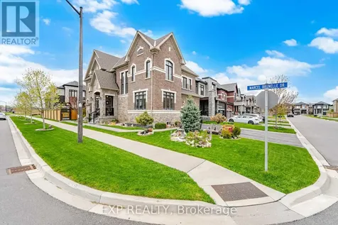 13 Arksey Street Whitby ON L1P 0G5