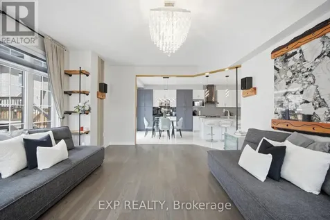 13 Arksey Street Whitby ON L1P 0G5