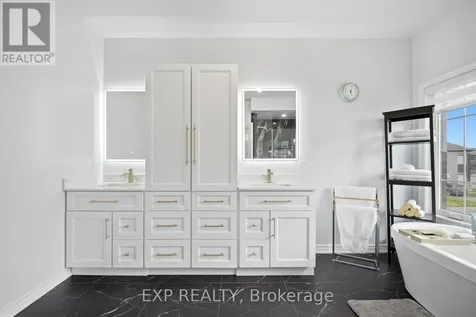 13 Arksey Street Whitby ON L1P 0G5